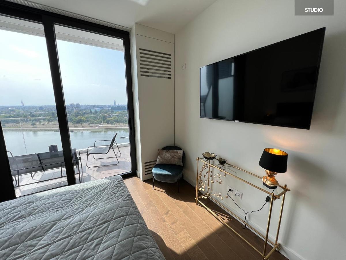 BW Terrace Top Floor Apartments With River View & Self Check-In 베오그라드 외부 사진