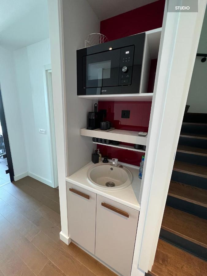 BW Terrace Top Floor Apartments With River View & Self Check-In 베오그라드 외부 사진