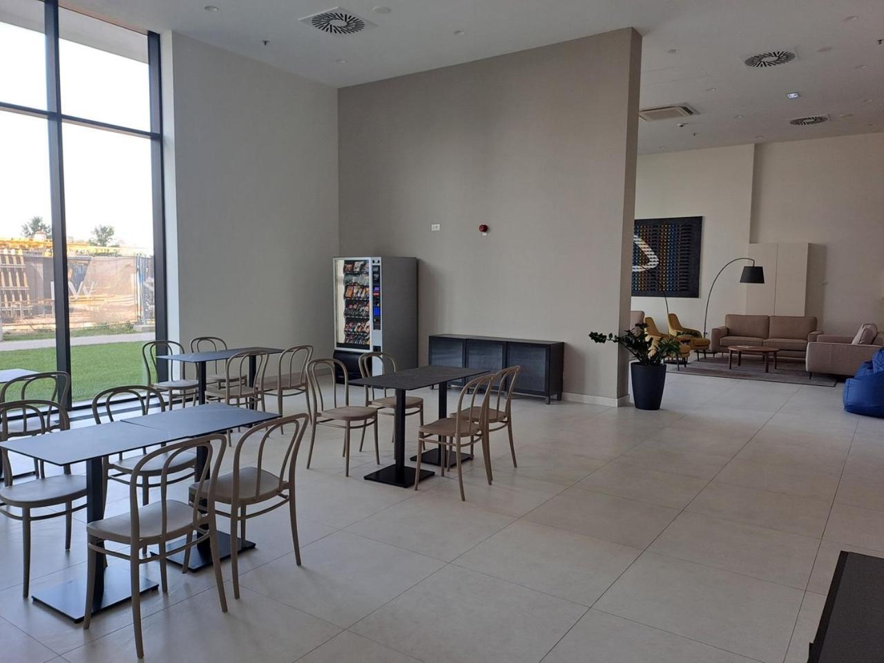 BW Terrace Top Floor Apartments With River View & Self Check-In 베오그라드 외부 사진